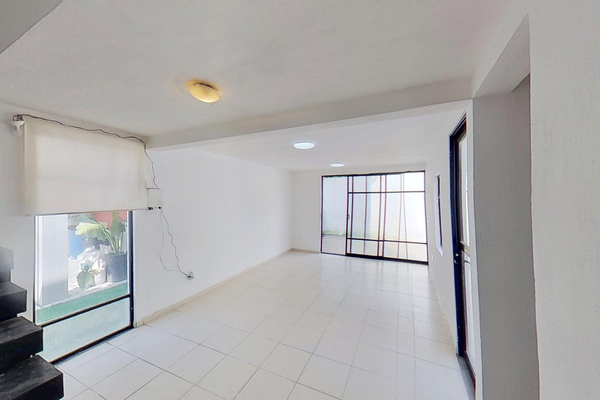 Foto de inmueble en Francisco I Madero 673  casa 7 Coto el Mezquite, Santa Anita, San Pedro Tlaquepaque, Jalisco, C.P. 4, Col. Santa Anita C.P. 45600, San Pedro Tlaquepaque